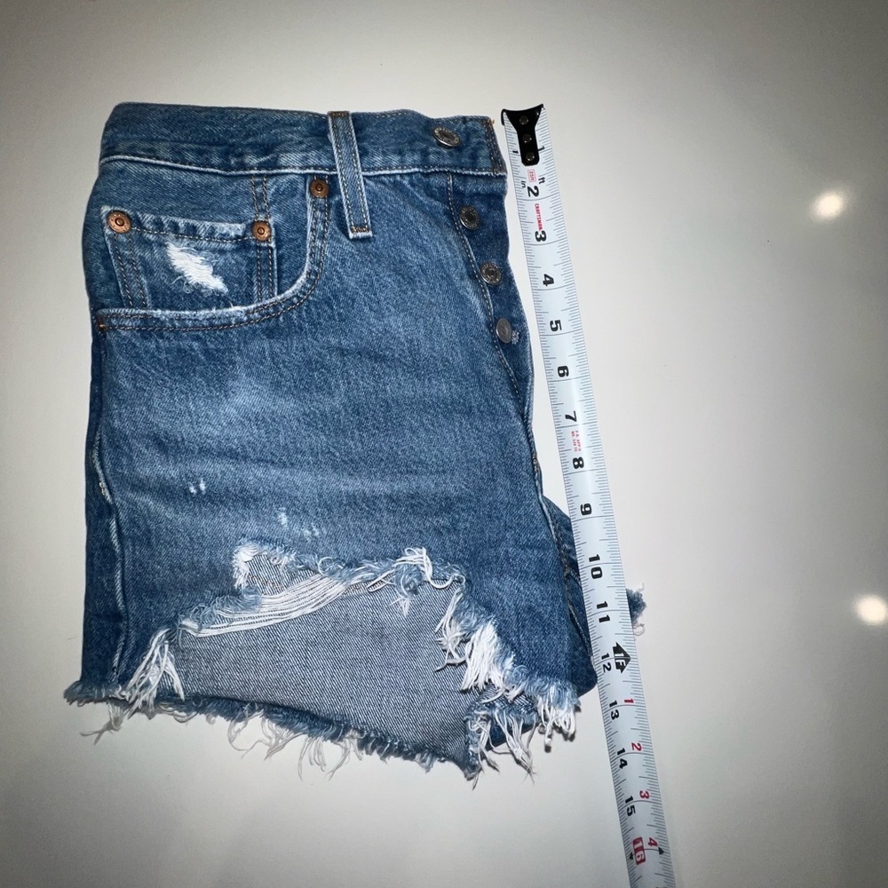 Levi's 501 Denim Button Fly Distressed Women's Shorts - Picture 4 of 15